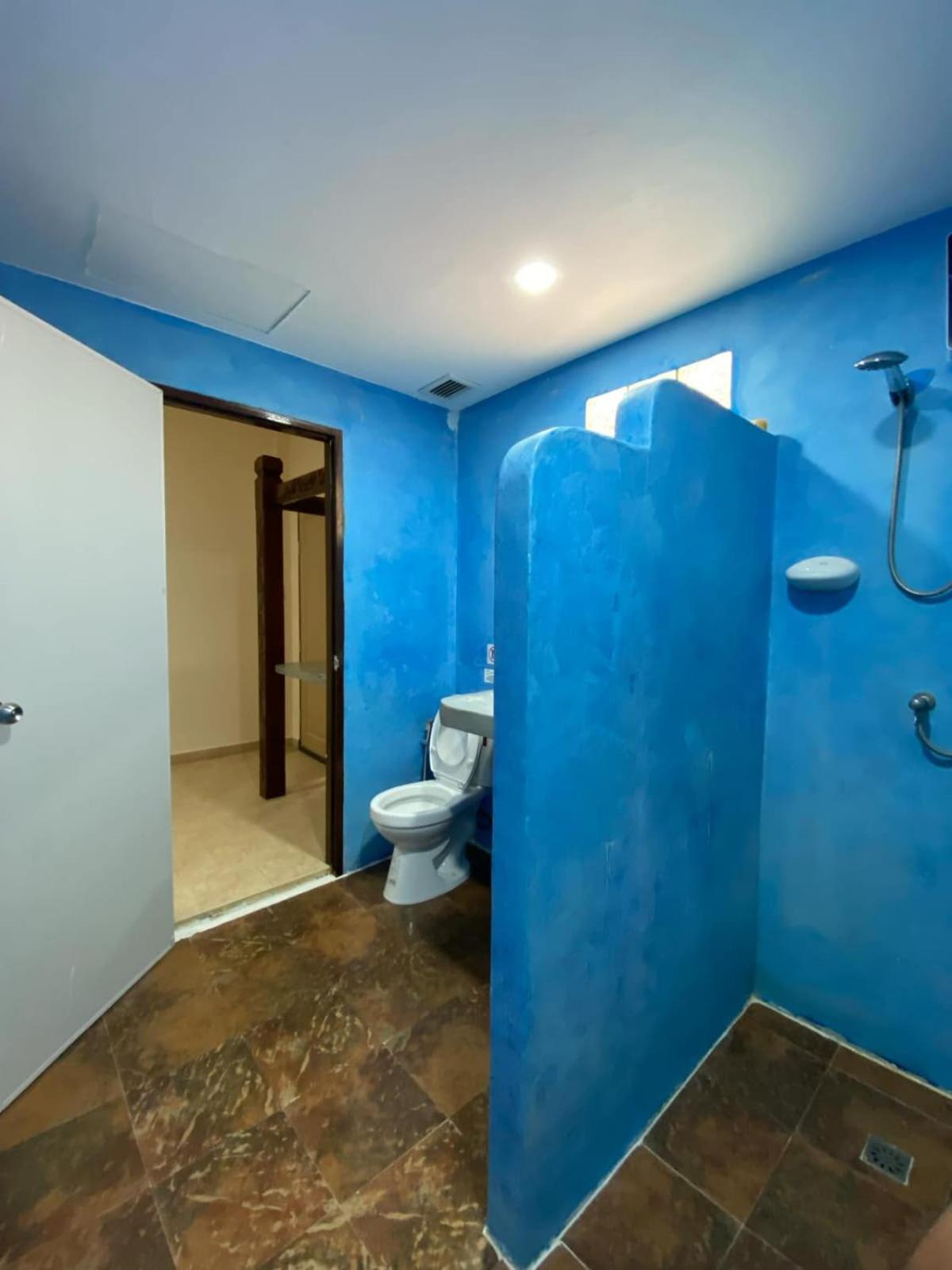 Pandora Cafe Otel Chaweng Plajı Dış mekan fotoğraf